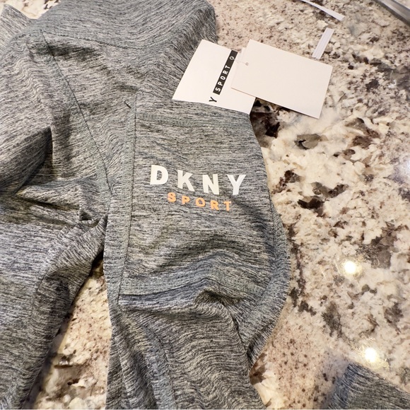 NWT DKNY Leggings - Picture 10 of 13